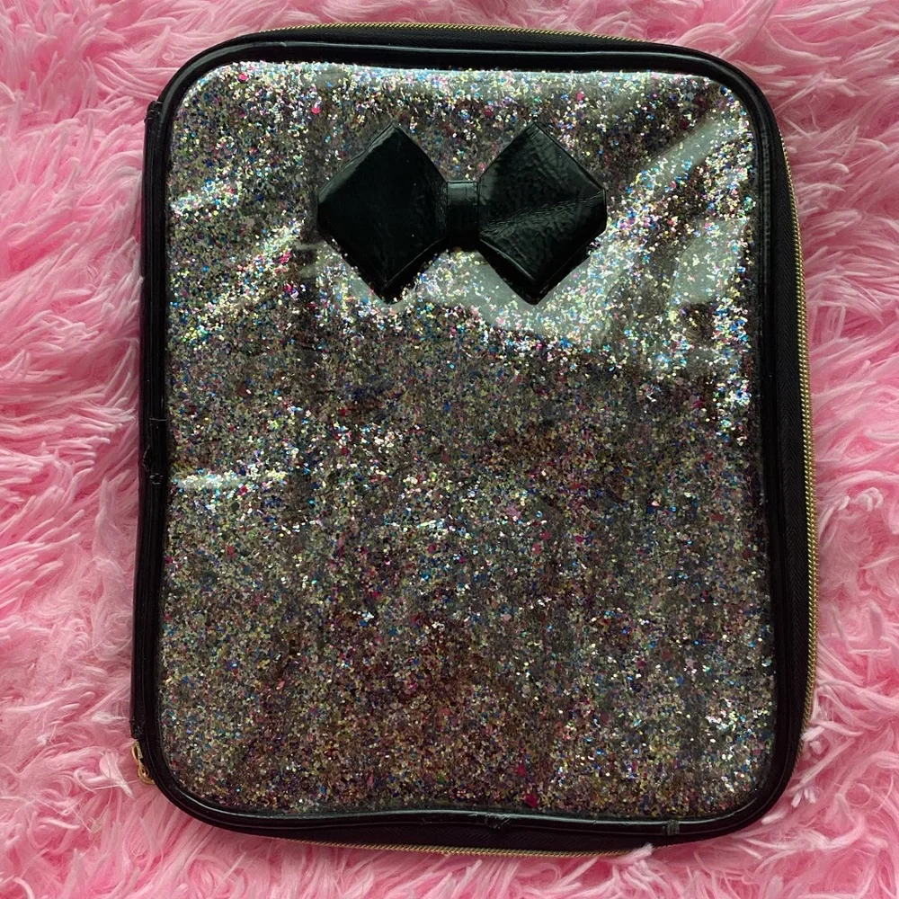 betsy johnson sparkly bow ipad & tablet cover